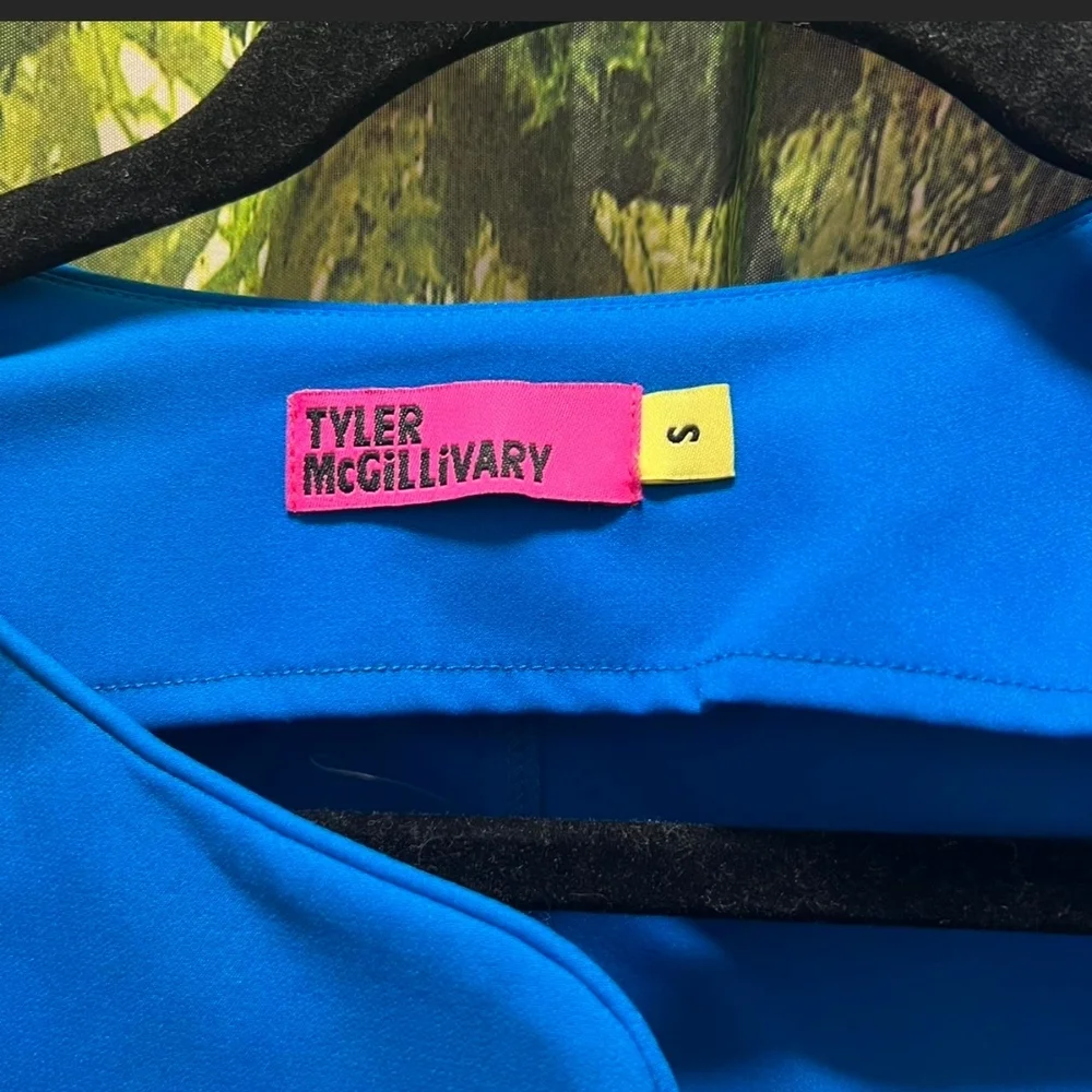 Tyler Mcgillivary Mara Dress - Picture 3 of 3